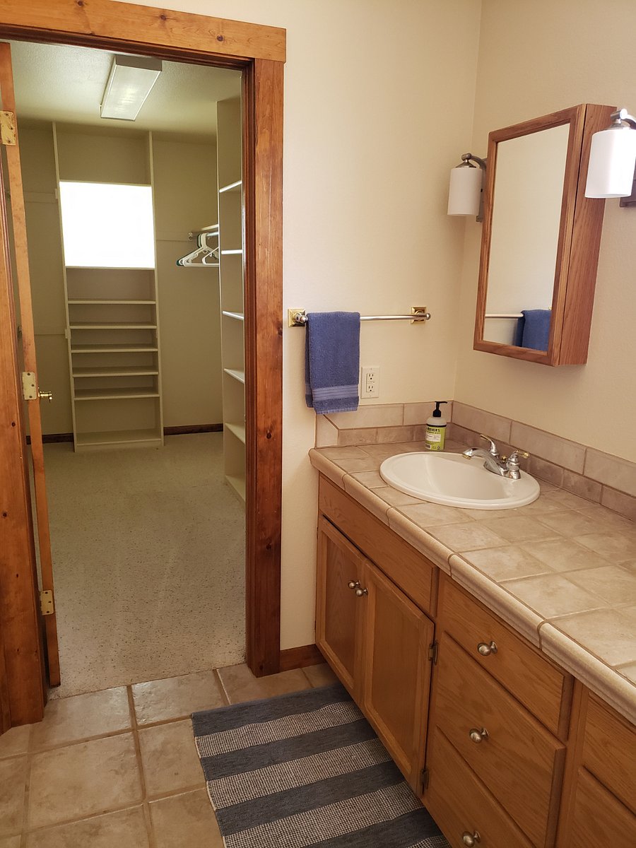 Furnished Finder property 690744_1 photo 8