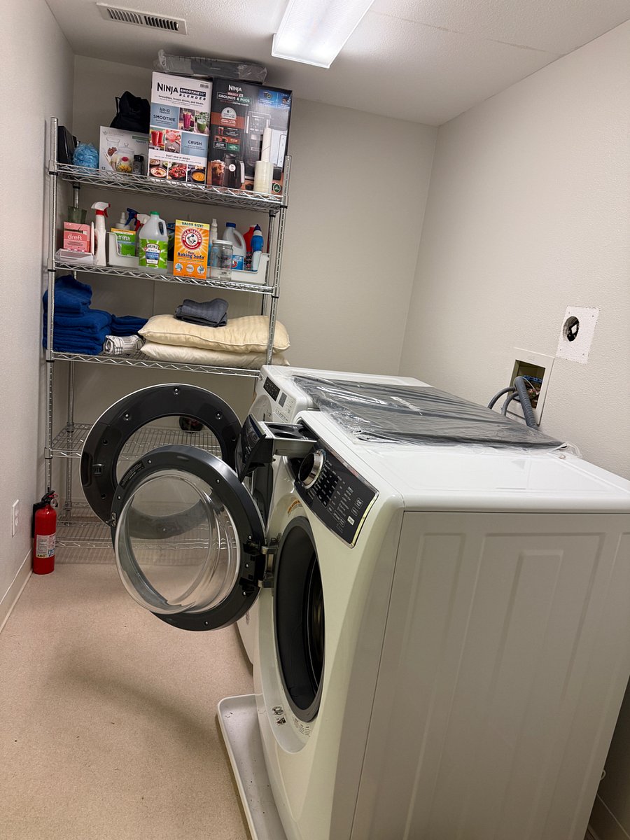 Bonus Room Laundry Area