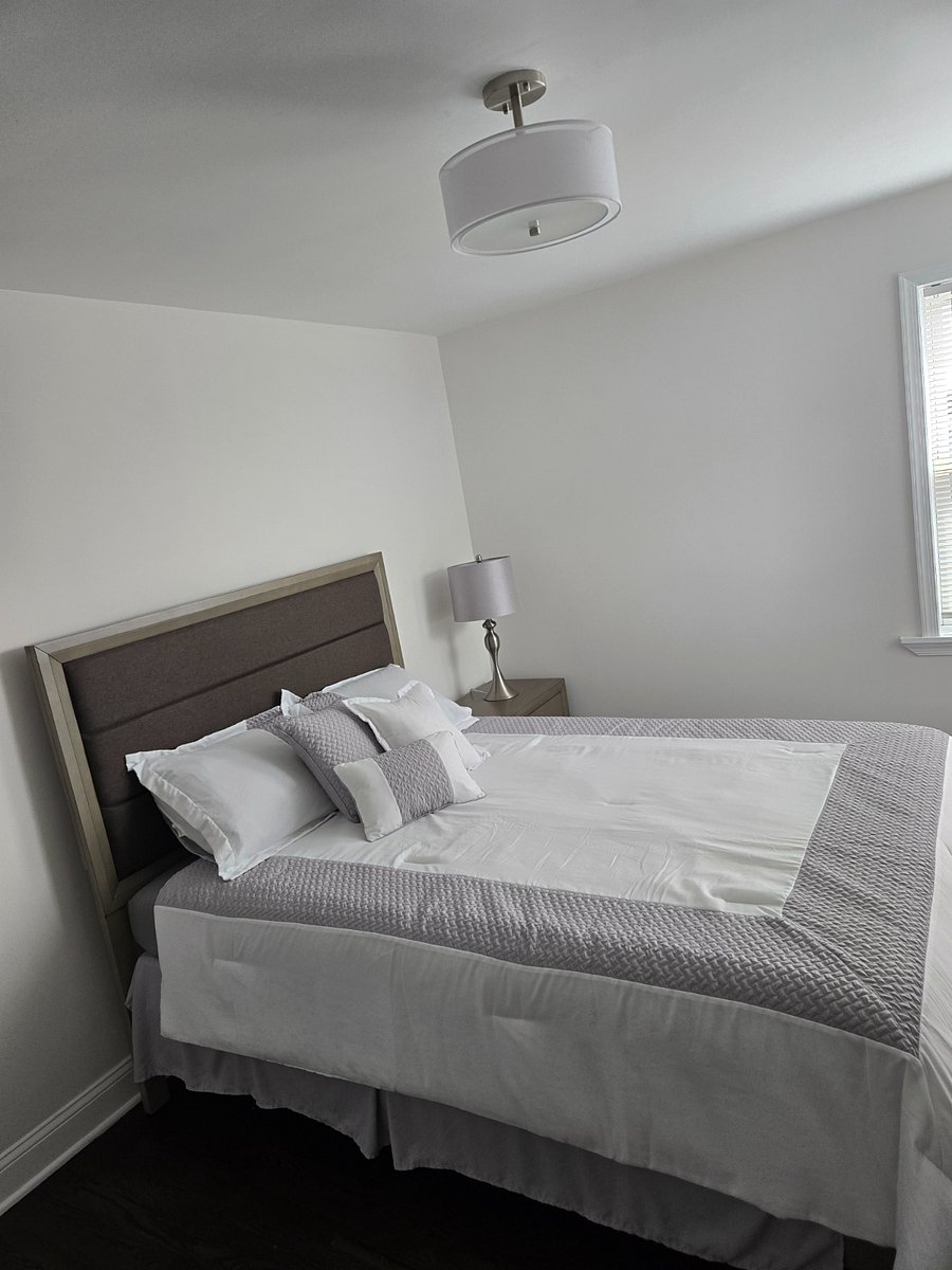 Furnished Finder property 690852_2 photo 5