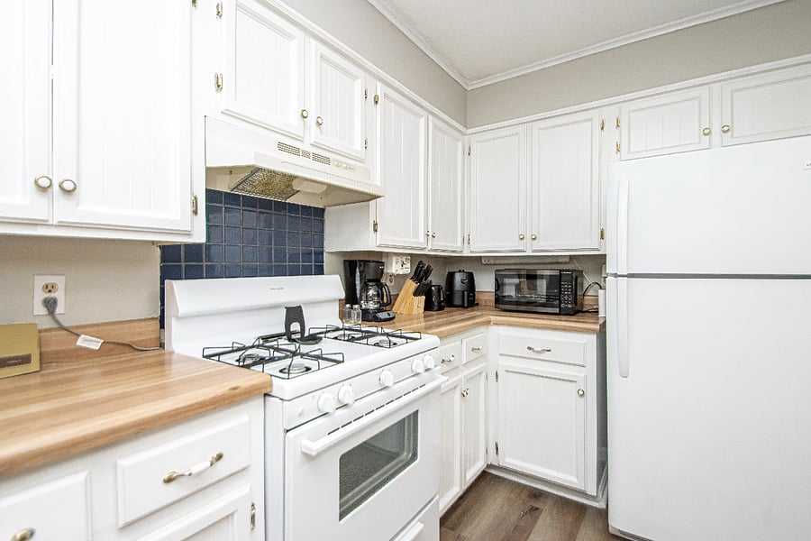 Furnished Finder property 690854_1 photo 24