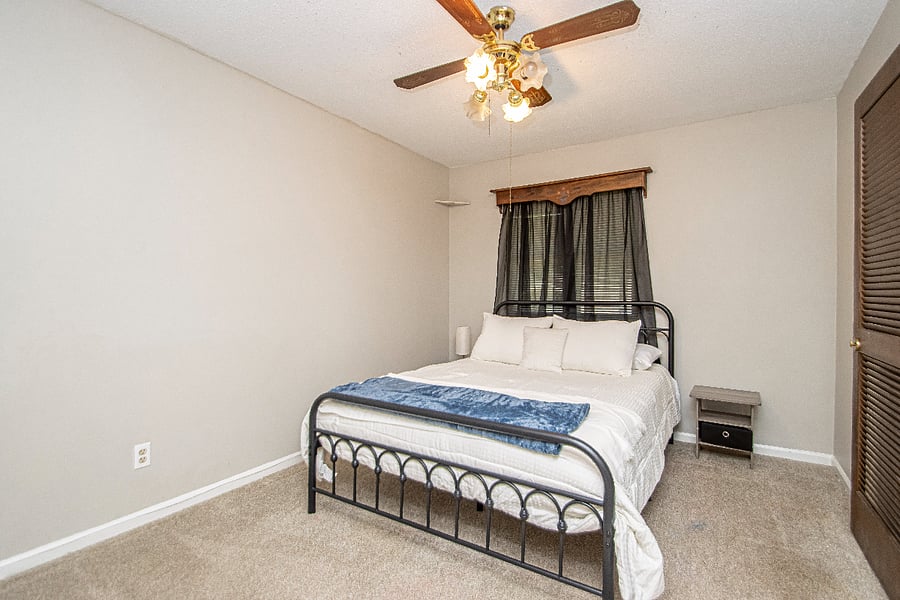 Furnished Finder property 690854_1 photo 45