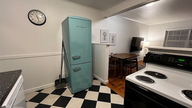 Kitchen and dinning