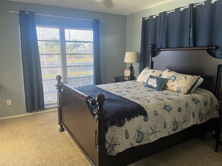 Queen bed with canal view.  