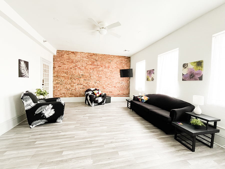 Furnished Finder property 690980_1 photo 1