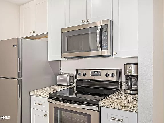Furnished Finder property 690995_1 photo 3