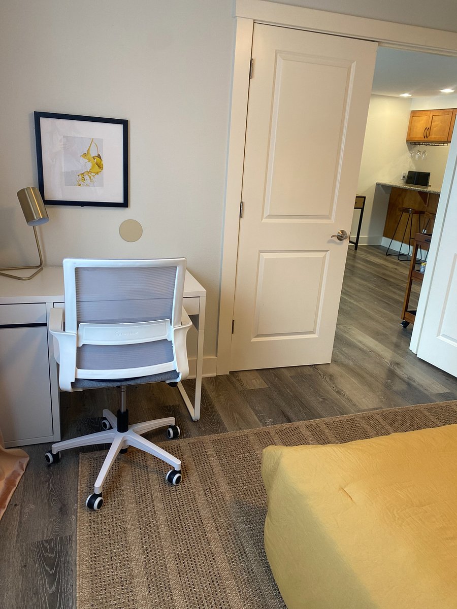 Furnished Finder property 691024_1 photo 18