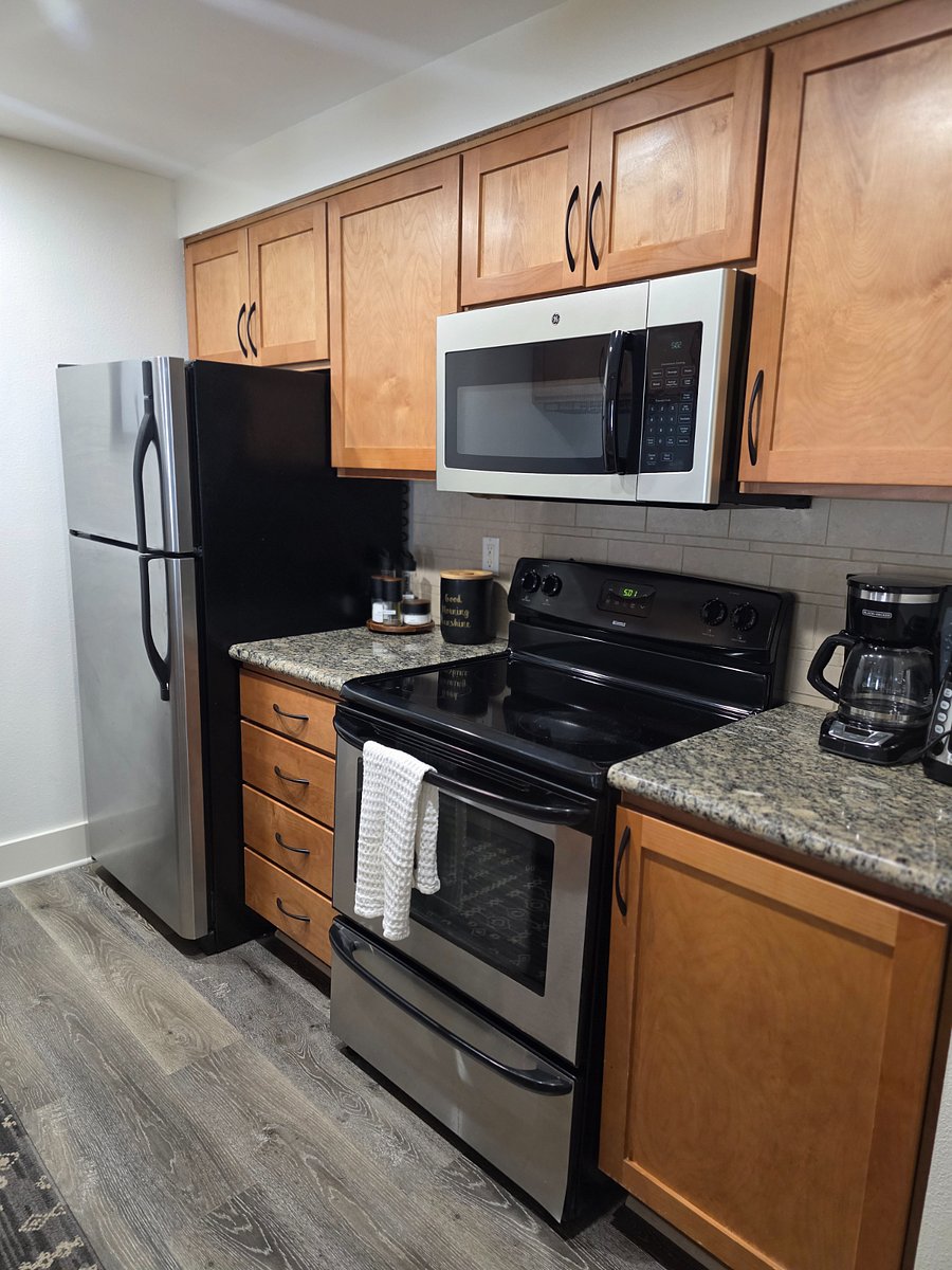 Furnished Finder property 691024_1 photo 29