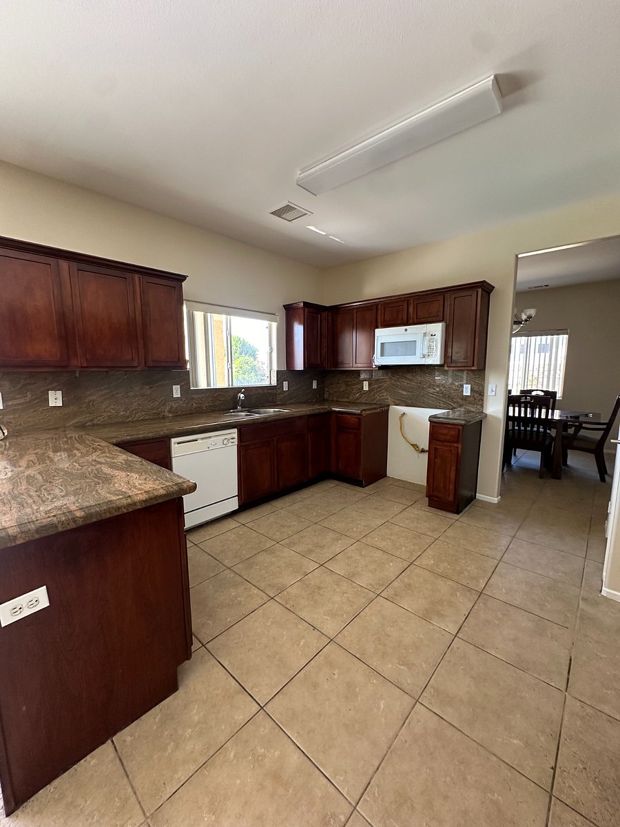 Furnished Finder property 691048_1 photo 6