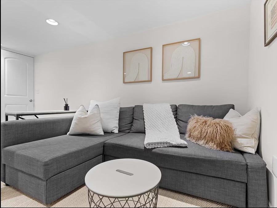 Furnished Finder property 691079_1 photo 3