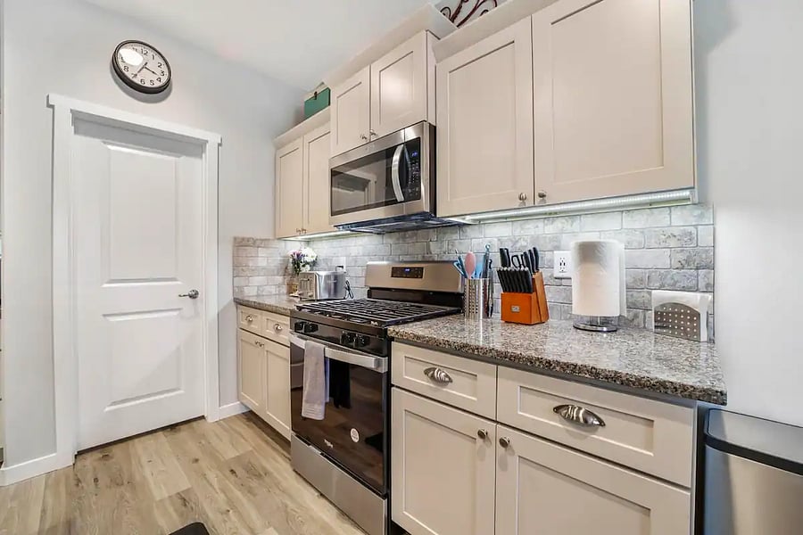 Furnished Finder property 691134_1 photo 13