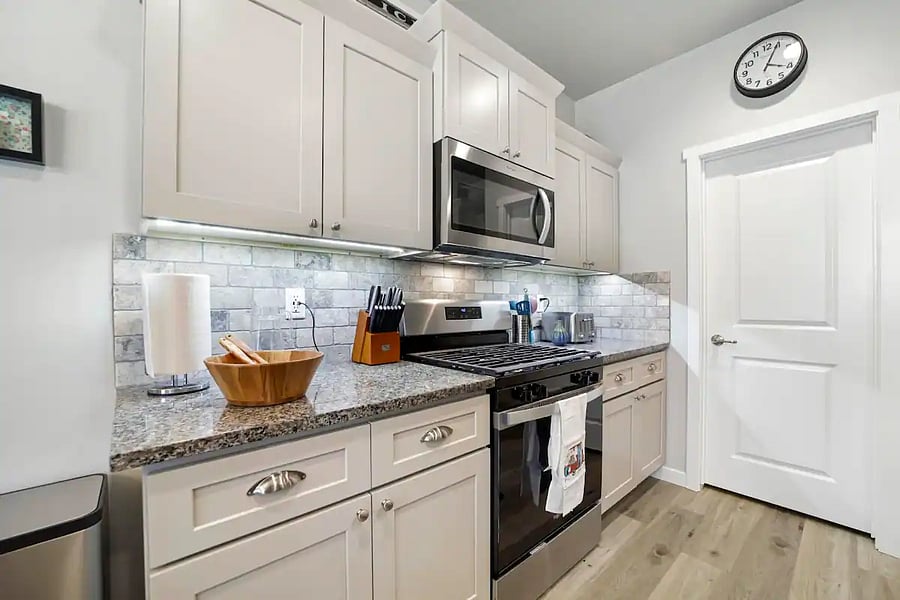 Furnished Finder property 691134_2 photo 7