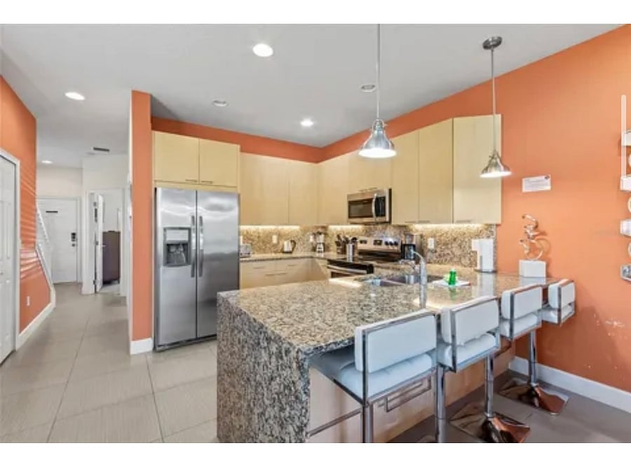 Furnished Finder property 691180_1 photo 7