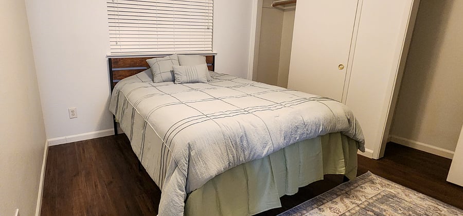 Queen Bedroom