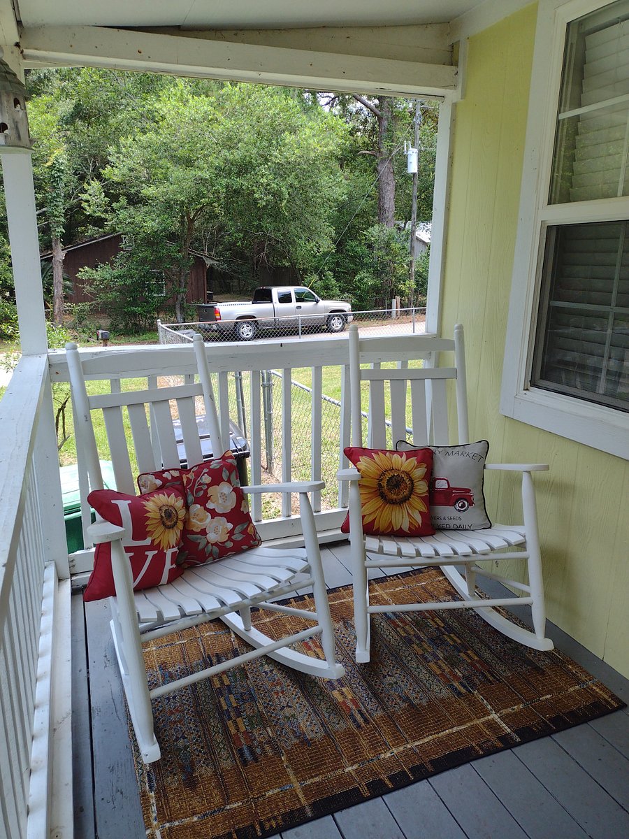 Furnished Finder property 691222_1 photo 2