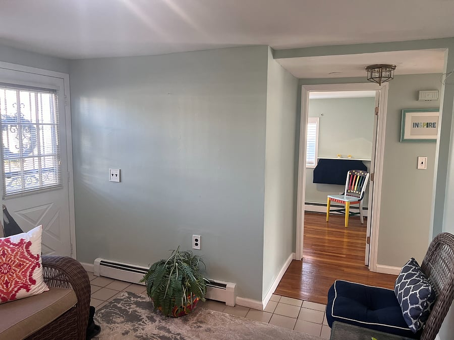 Entrance door and its proximity to the bedroom and sitting room. 