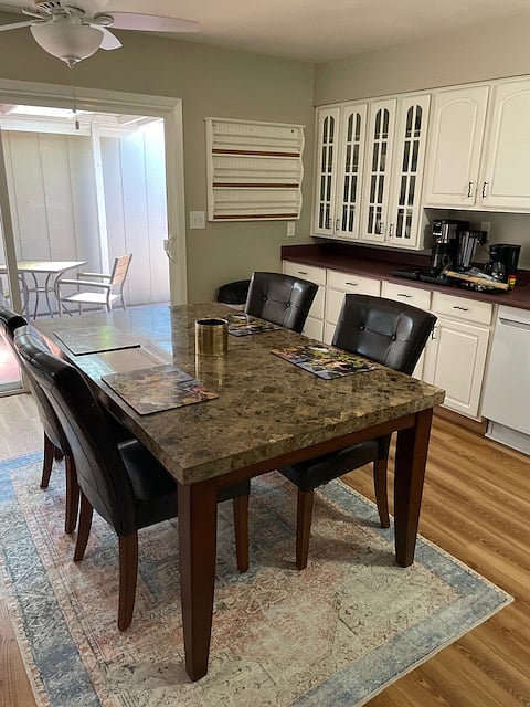Furnished Finder property 691233_1 photo 3