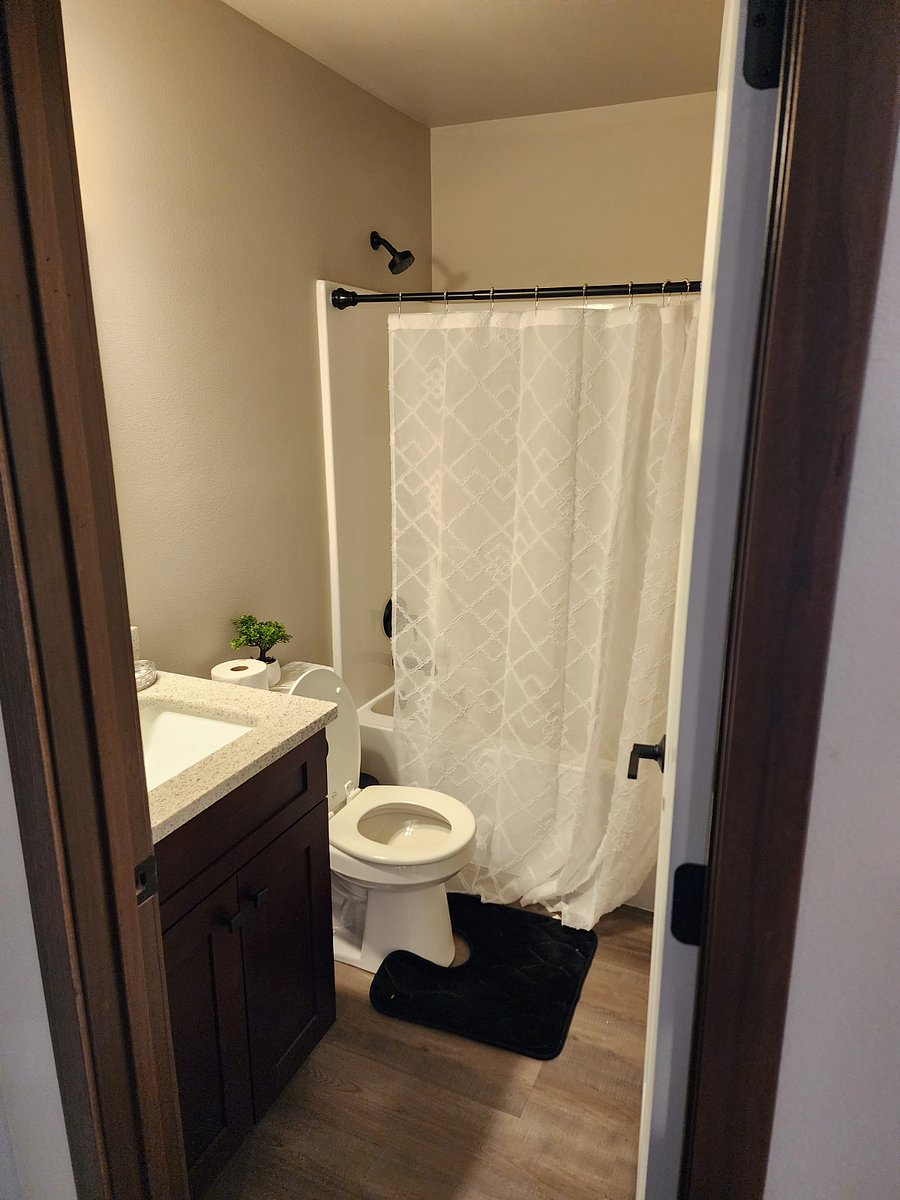Furnished Finder property 691320_1 photo 11