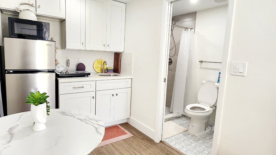 Efficiency No. 2 Kitchenette