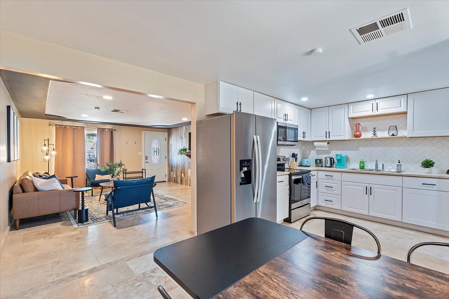 Furnished Finder property 691400_1 photo 6