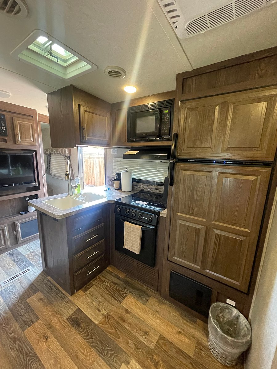 Furnished Finder property 691402_1 photo 9