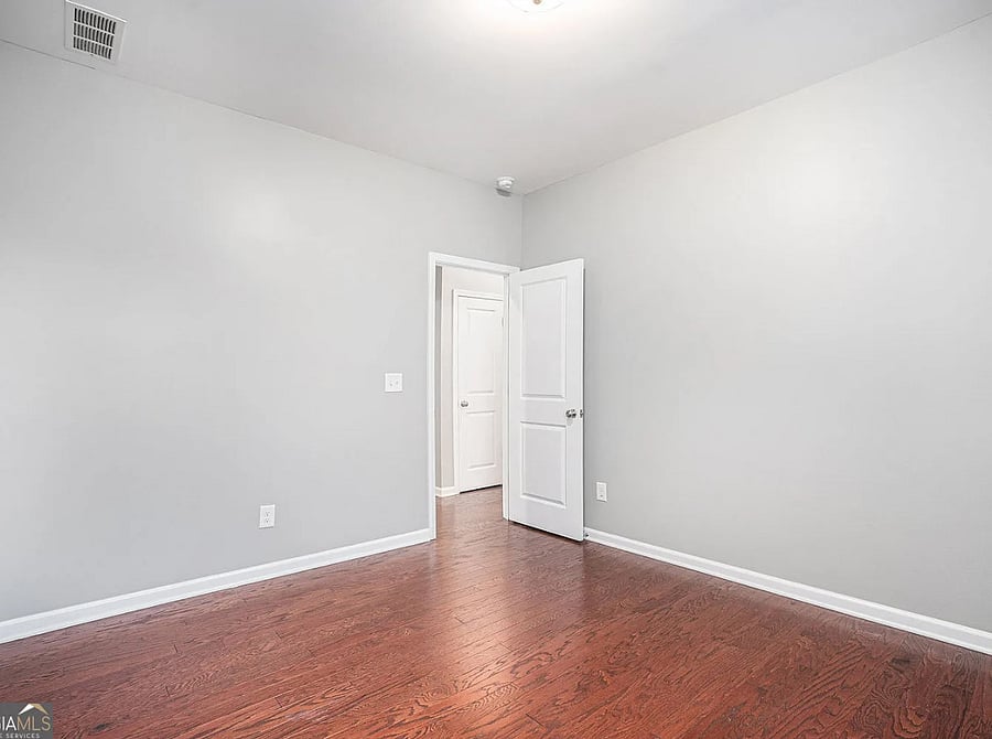 Furnished Finder property 691405_1 photo 21