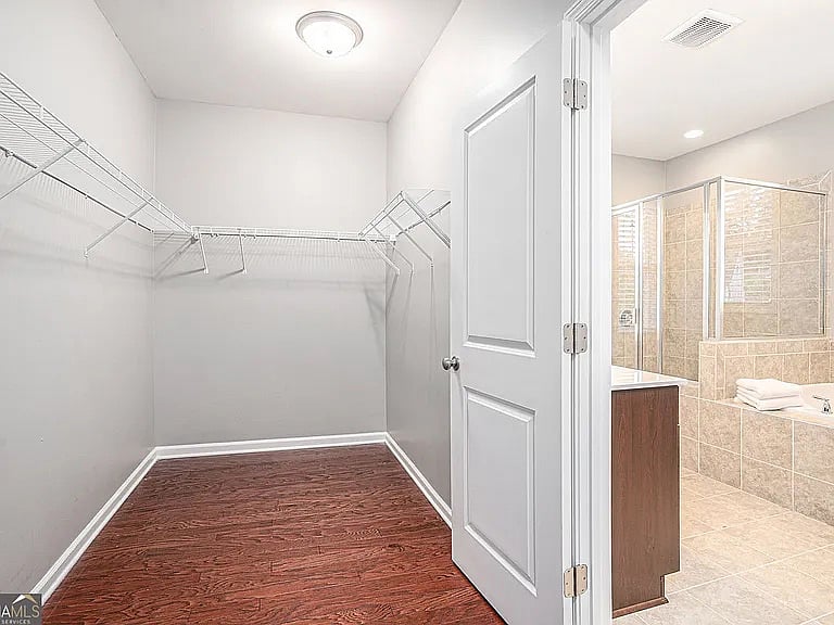 Furnished Finder property 691405_1 photo 34