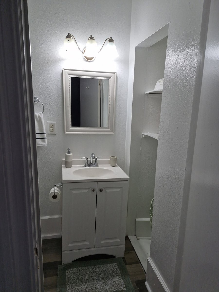 Furnished Finder property 691413_1 photo 8