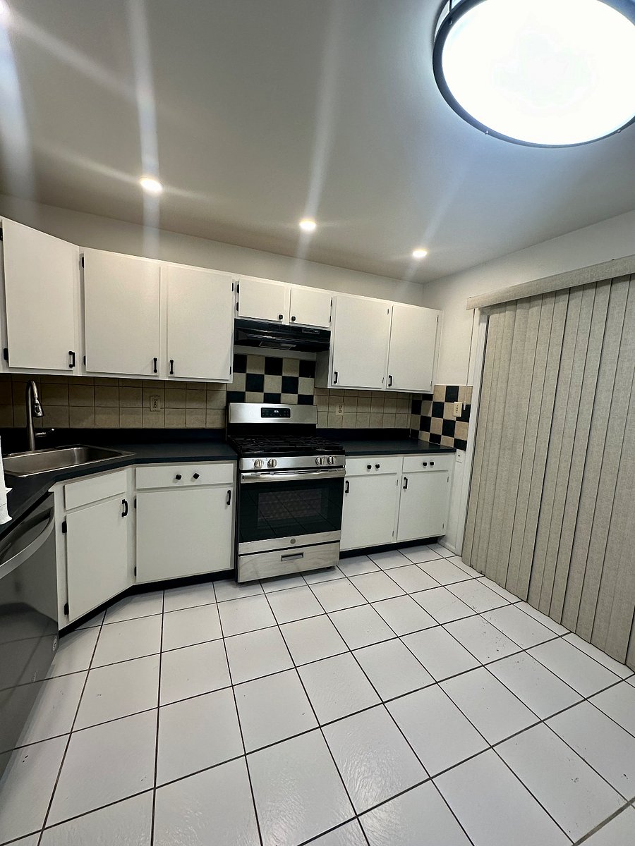 Furnished Finder property 691513_1 photo 4