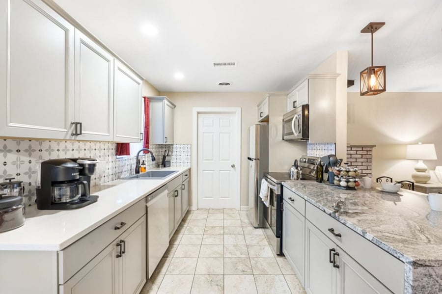 Furnished Finder property 691518_1 photo 10