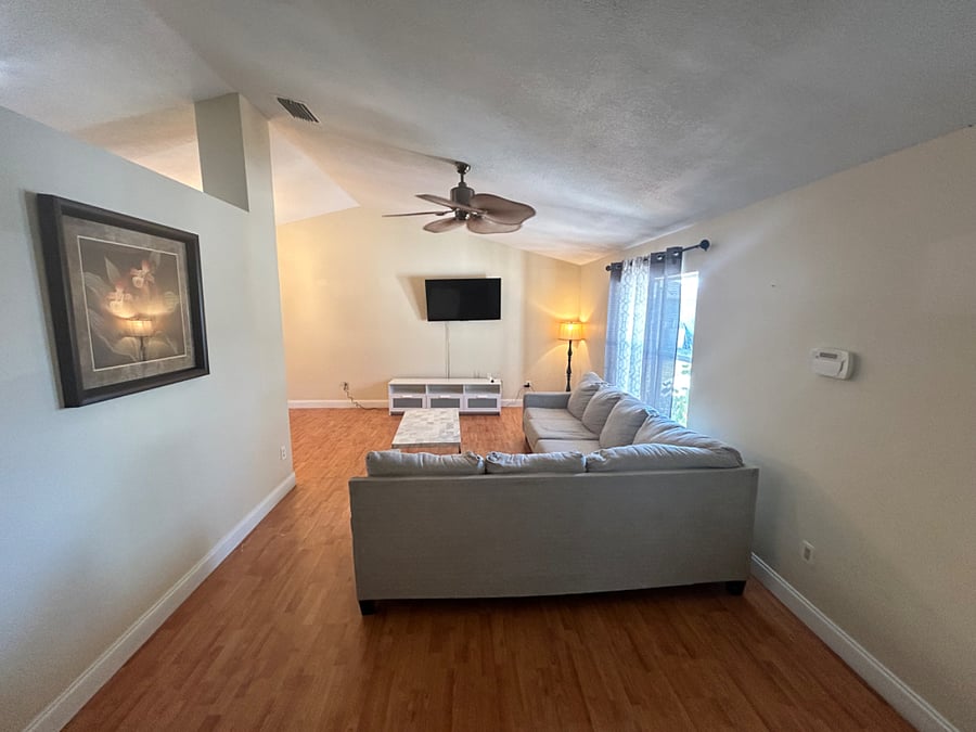 Furnished Finder property 691526_1 photo 16