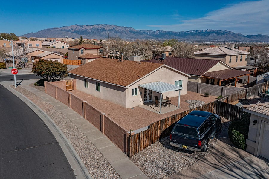 Furnished Finder property 691633_1 photo 28