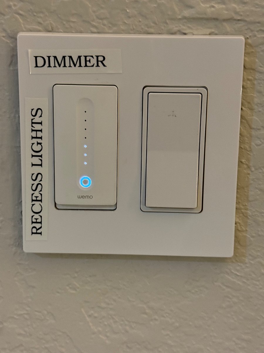 Dimmer switch for recessed lighting. 