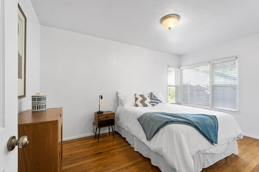 Furnished Finder property 691721_1 photo 15