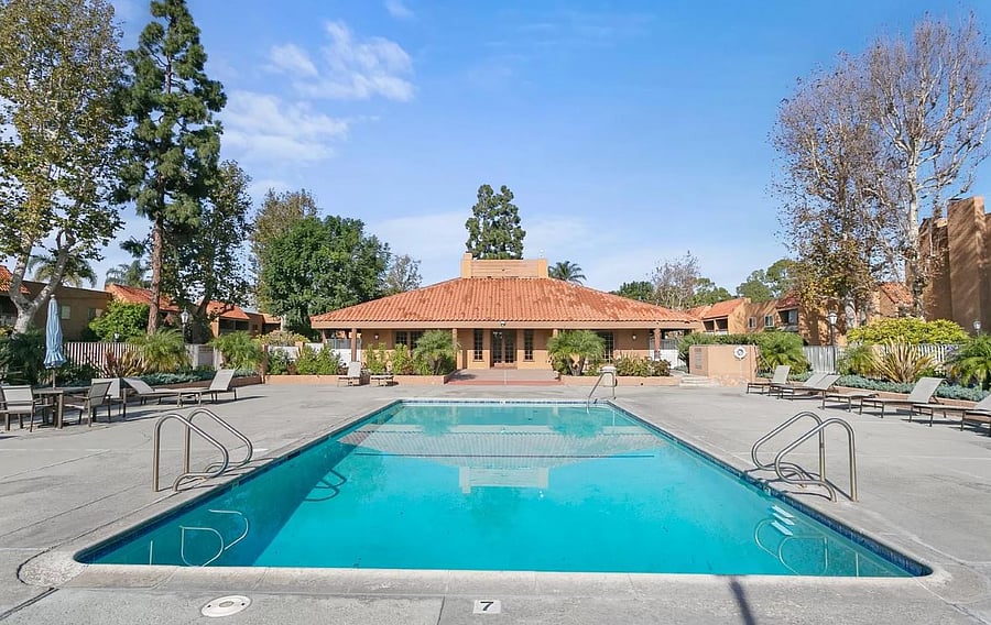 Furnished Finder property 691809_1 photo 11