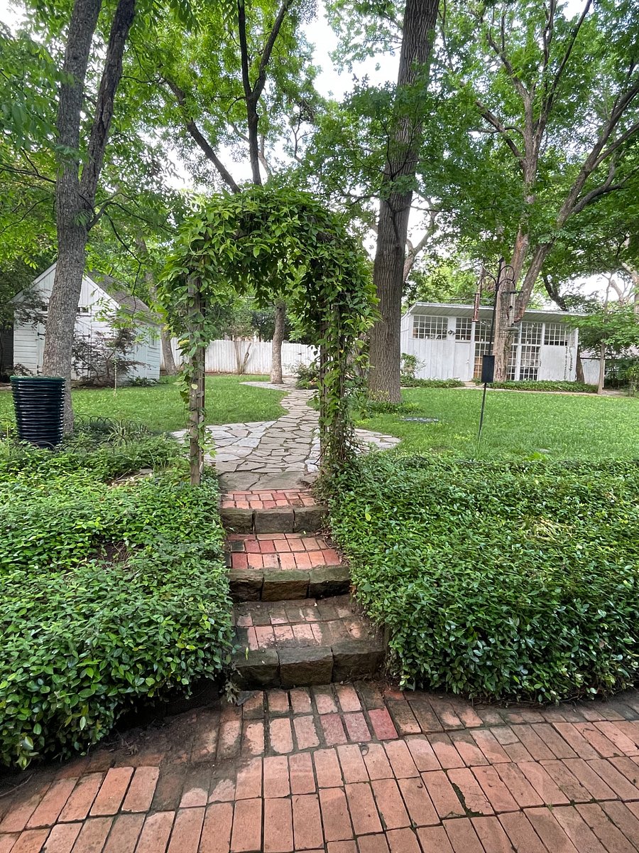 Furnished Finder property 691886_1 photo 1