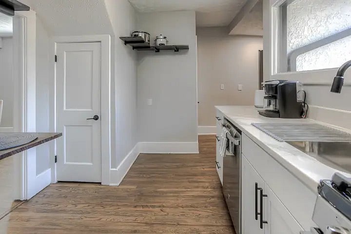 Furnished Finder property 691913_1 photo 4