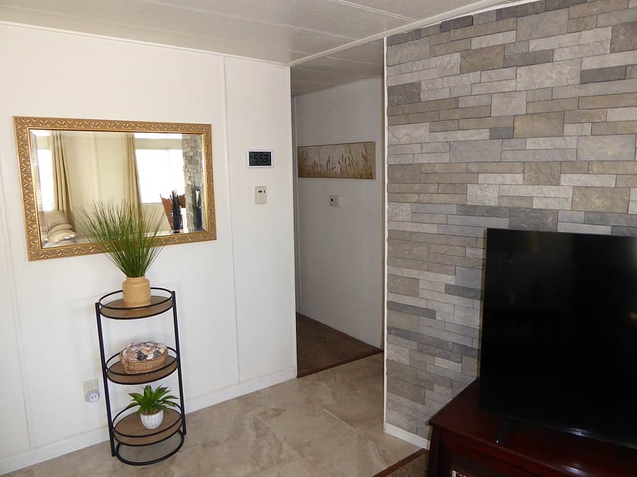Furnished Finder property 692120_1 photo 5
