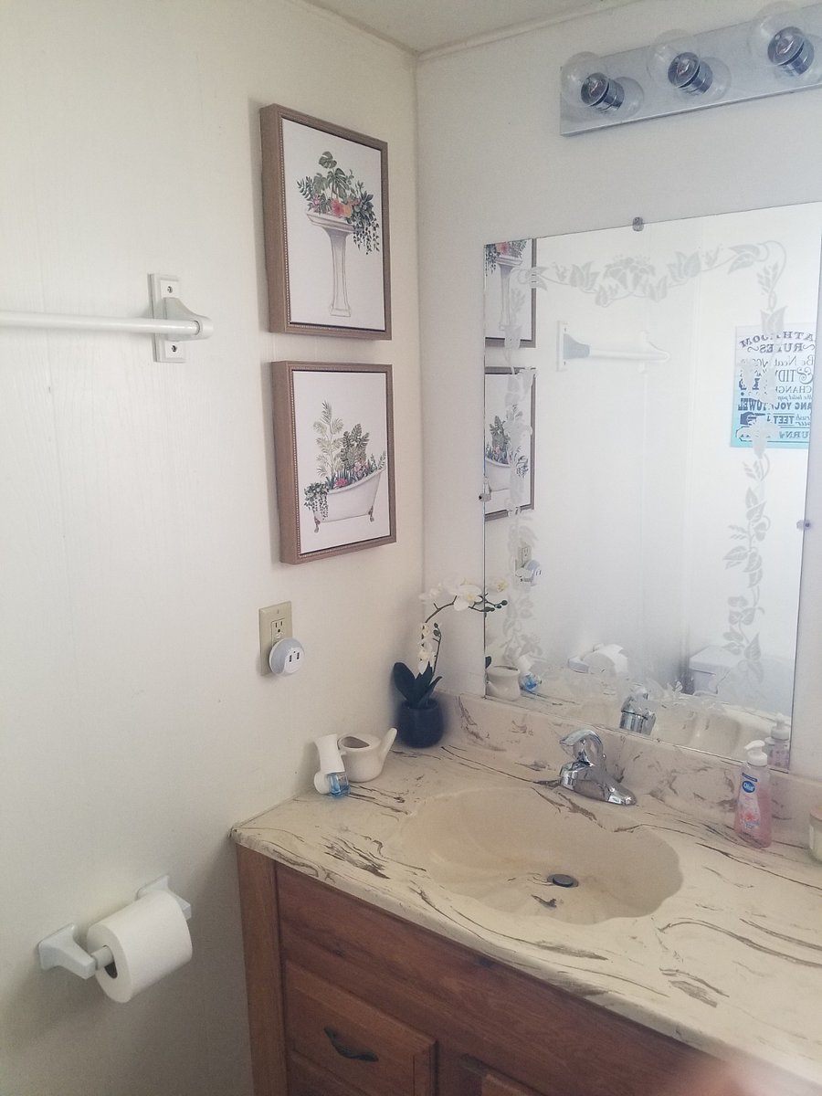 Furnished Finder property 692120_1 photo 32