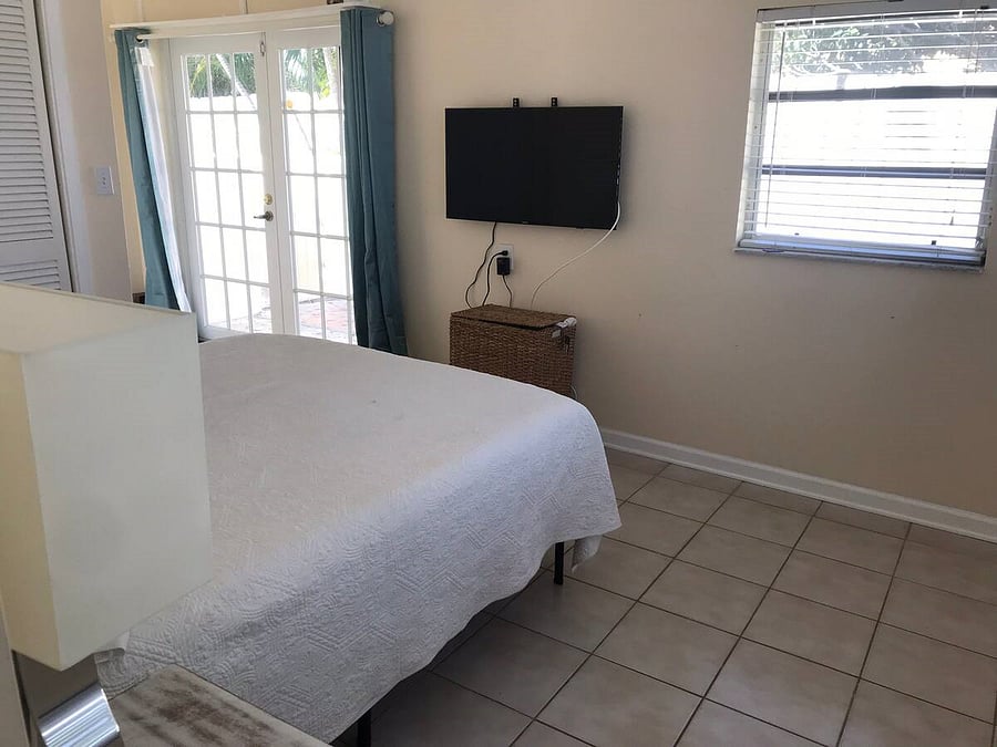 Furnished Finder property 692132_1 photo 13