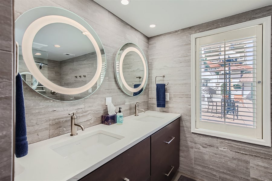 Master bath ensuite