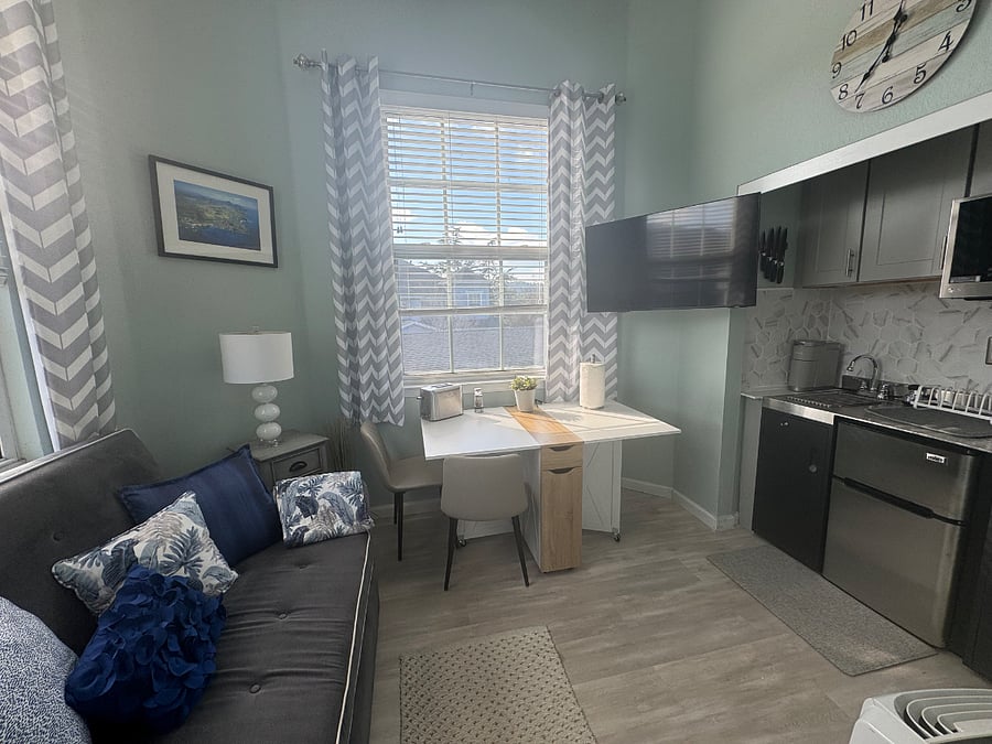 Furnished Finder property 692172_1 photo 1