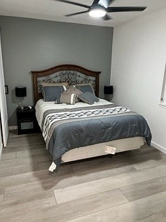 Guest bedroom (queen bed)