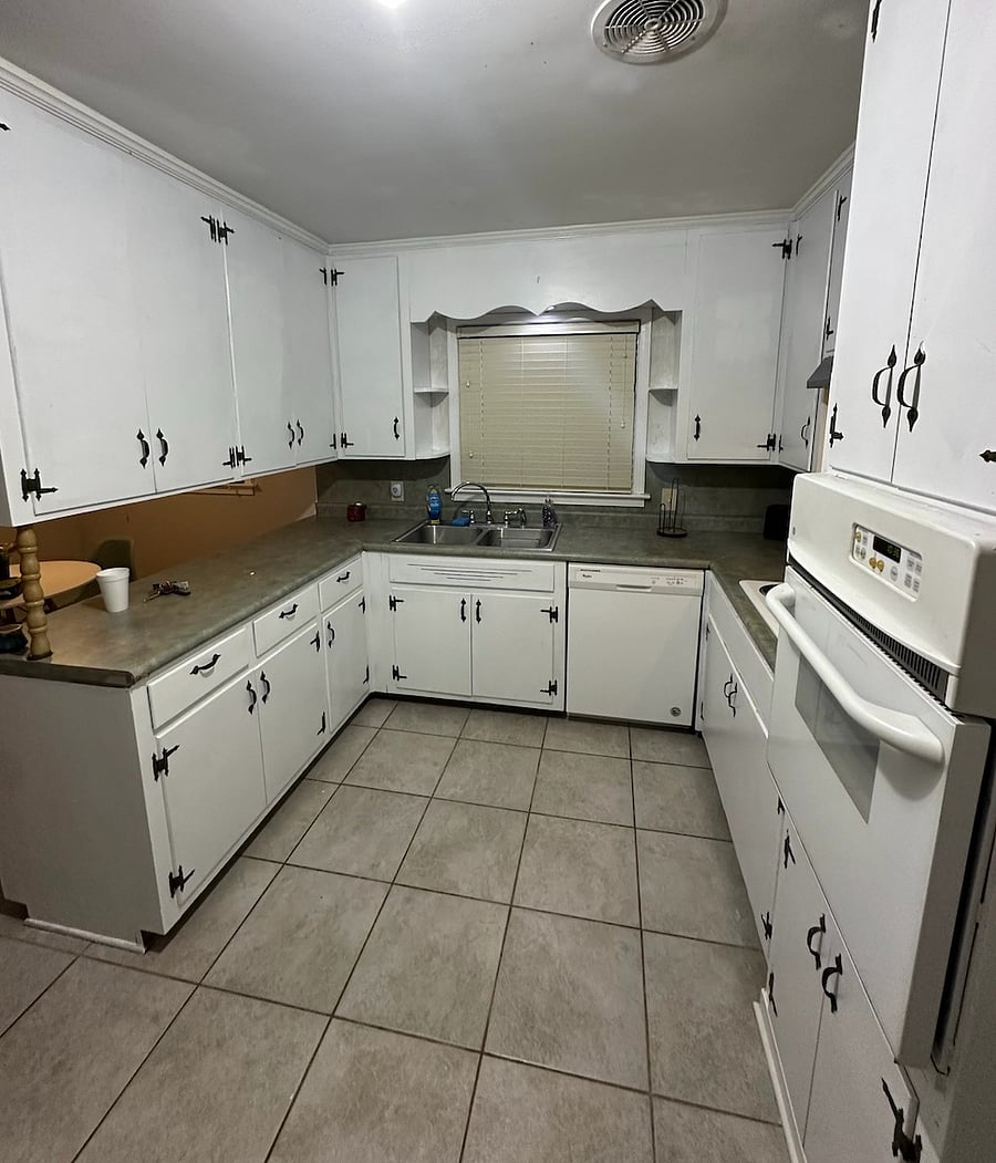 Furnished Finder property 692280_1 photo 4