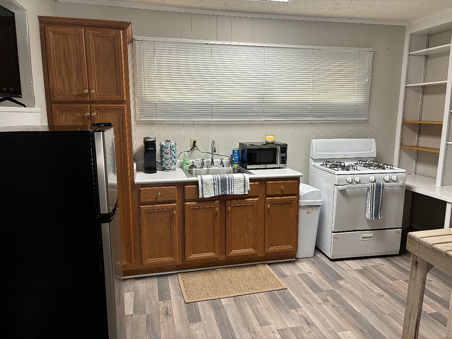 Furnished Finder property 692280_2 photo 5