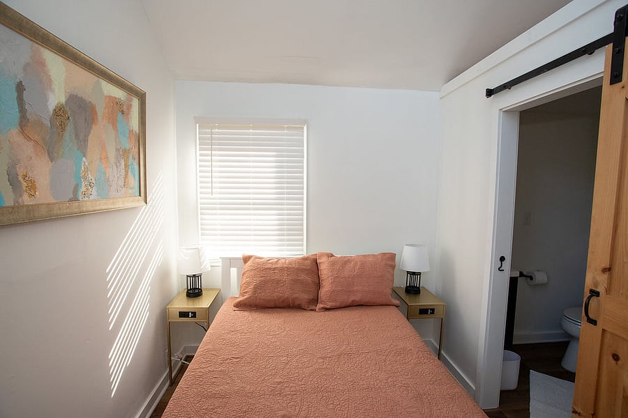 Furnished Finder property 692305_1 photo 13