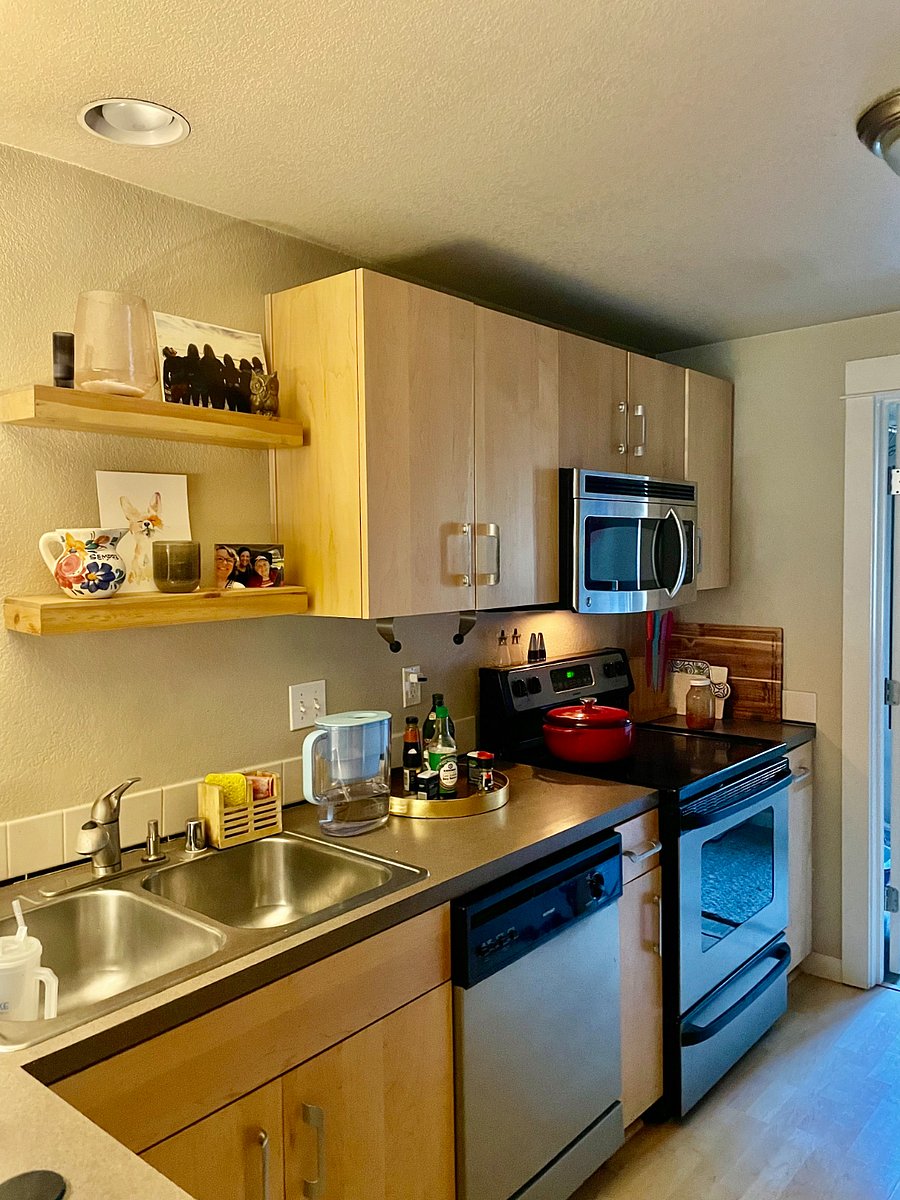 Furnished Finder property 692393_1 photo 7