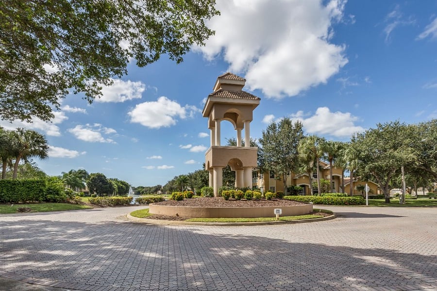 Furnished Finder property 692440_1 photo 25