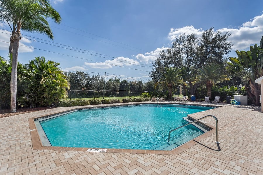 Furnished Finder property 692440_1 photo 27