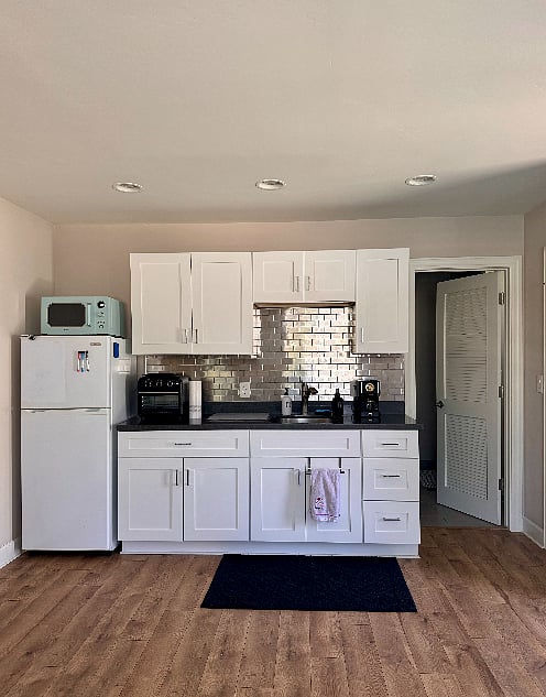 Furnished Finder property 692452_1 photo 9