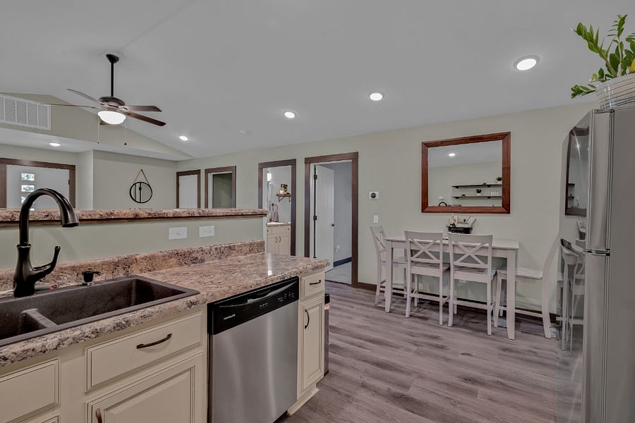Furnished Finder property 692465_1 photo 11
